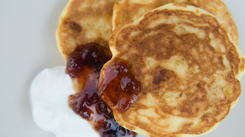 cottage cheese pancakes with fruit