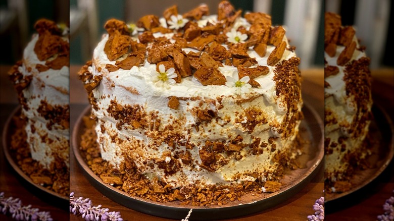 The delicious Blum's coffee crunch cake from the 1970s, featuring layers of cake, whipped cream and crunchy coffee-flavored honeycomb toffee