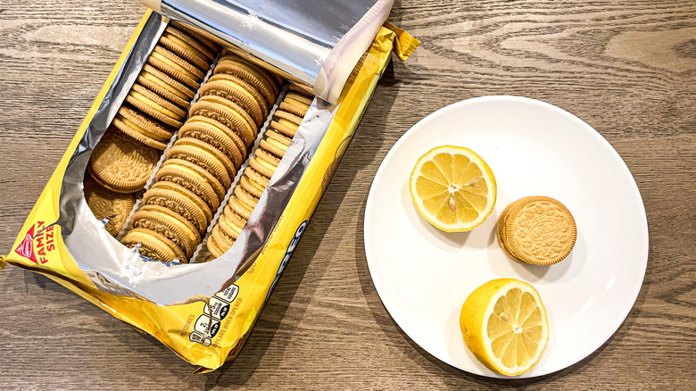 Lemon flavor creme Oreos