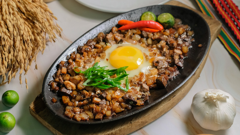 sisig with egg