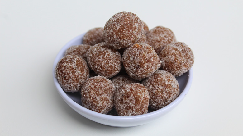 Bowl of sugared tamarind balls