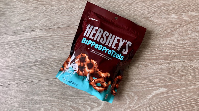 Hershey's Dipped Pretzels in Bag