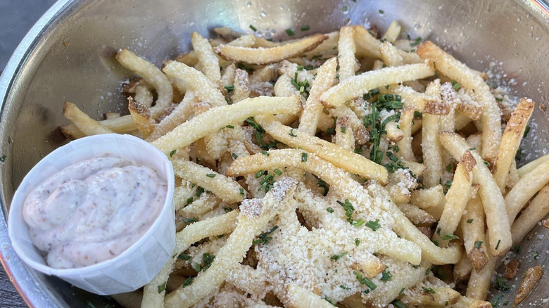 Hopdoddy truffle Parmesan fries