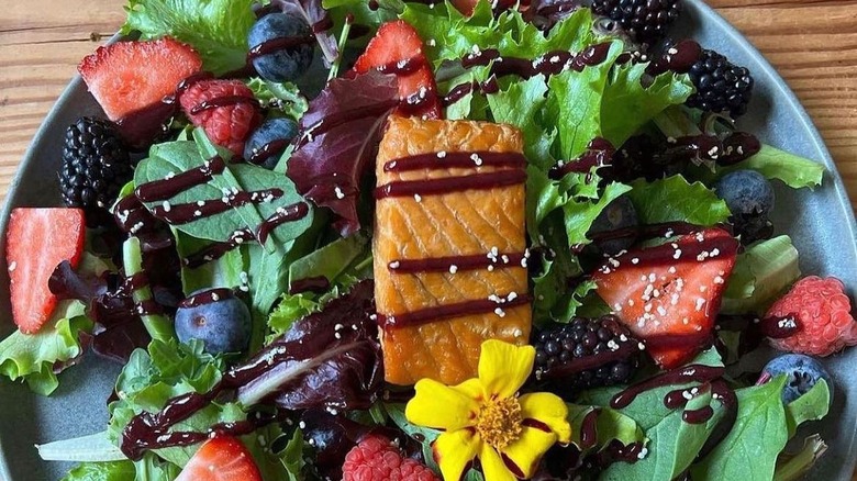 Smoked salmon berry salad at Wahpepah's Kitchen