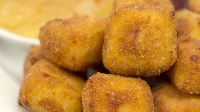 Fried cheese curds close-up