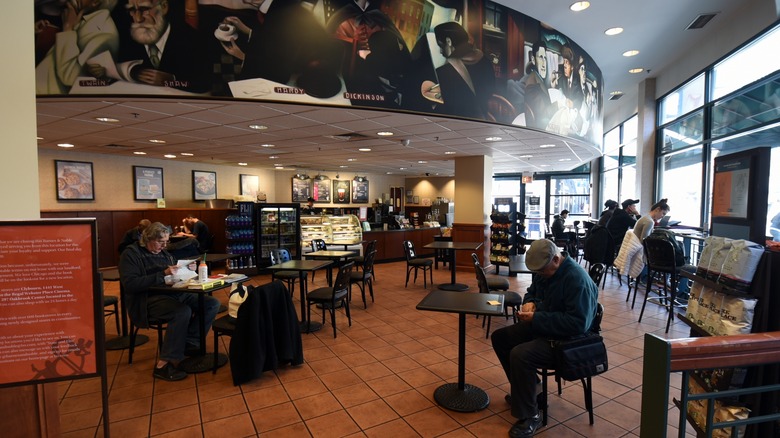 Inside of a Barnes & Noble cafe