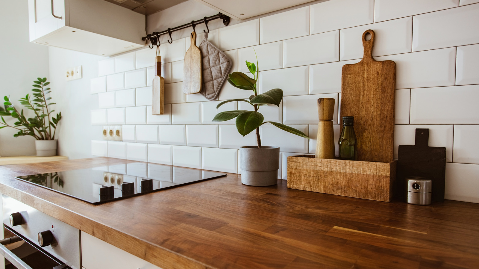 Top 10 Kitchen Hacks and Tips to Save Time, Reduce Waste - Paint The Kitchen  Red