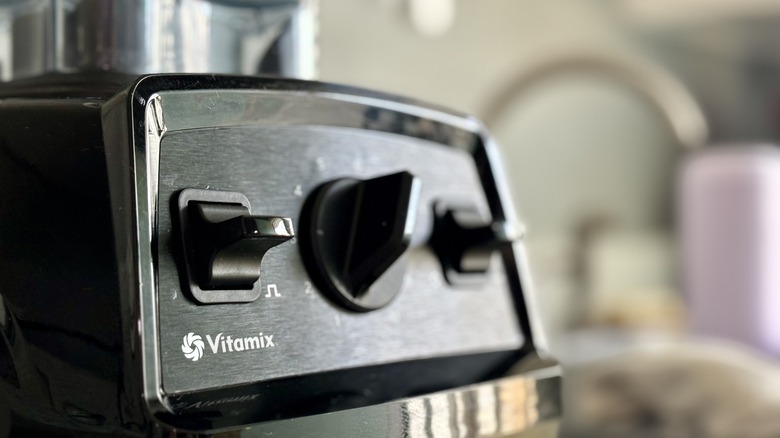 close up of Vitamix base knobs