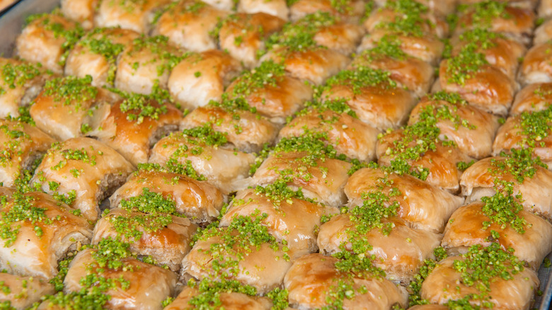 Tray of pistachio baklava