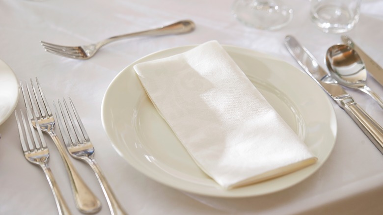 table setting with cutlery