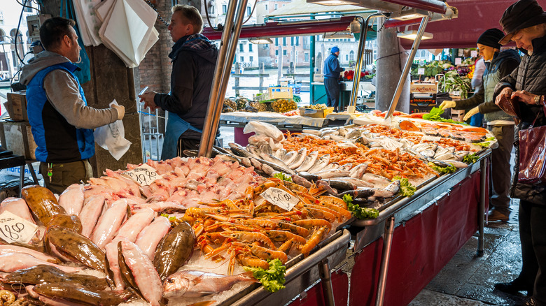 outdoor fish market in Venice