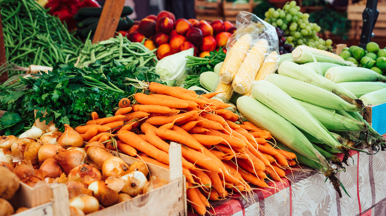 farmers market vegetables stand