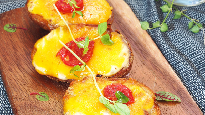 Potato skins with tomatoes