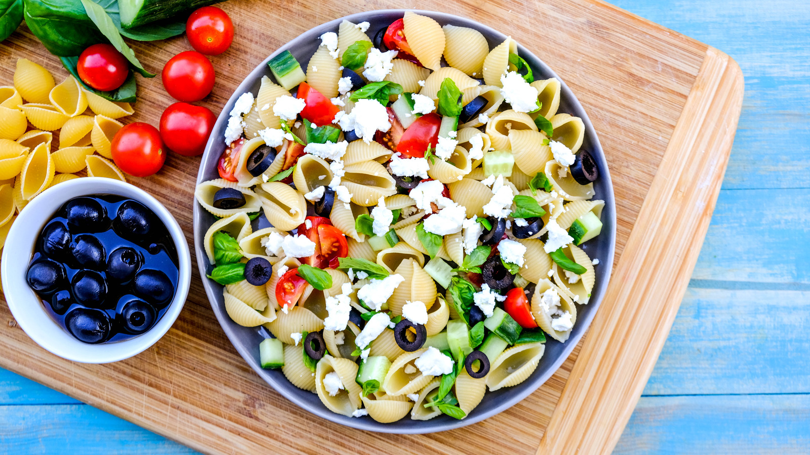 How to Make the Ultimate Pasta Salad