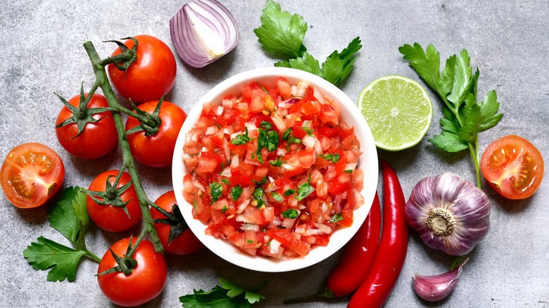 Chopped tomatoes with other vegetables