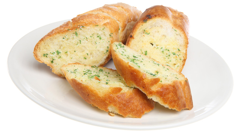 Crunchy garlic bread