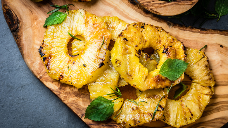 grilled pineapple rings on board