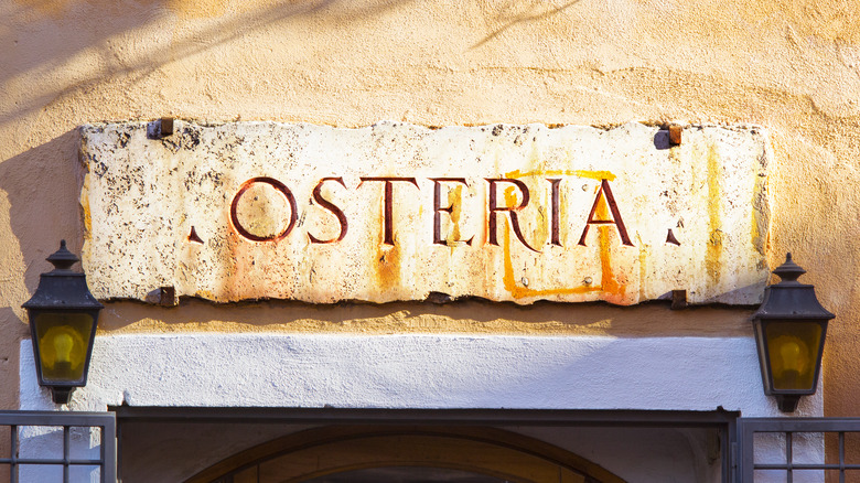 Italian restaurant sign saying osteria 