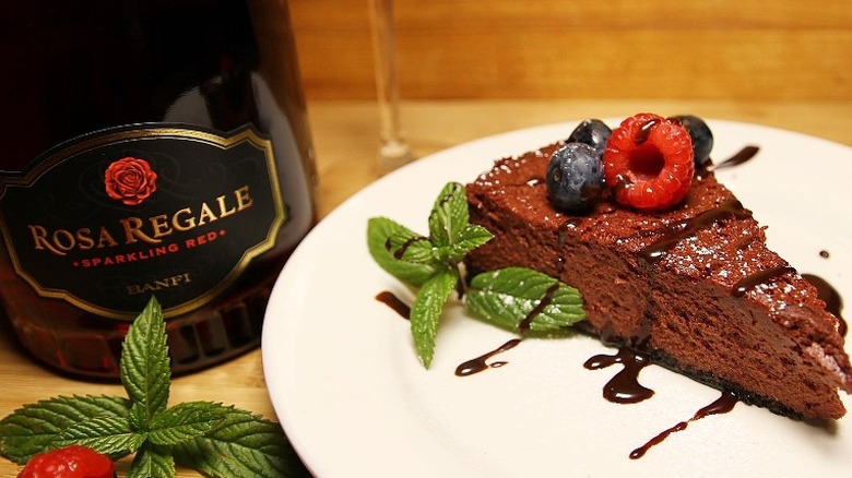 Banfi brachetto and chocolate cake