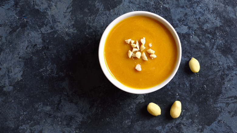 Bowl of peanut sauce 