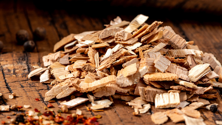 Wood smoking chips for grill 