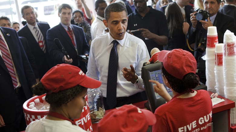 Barack Obama ordering lunch at Five Guys