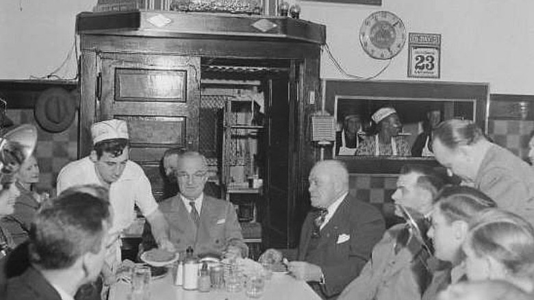 President Truman dining at Dixon's Chili Parlor in Kansas City