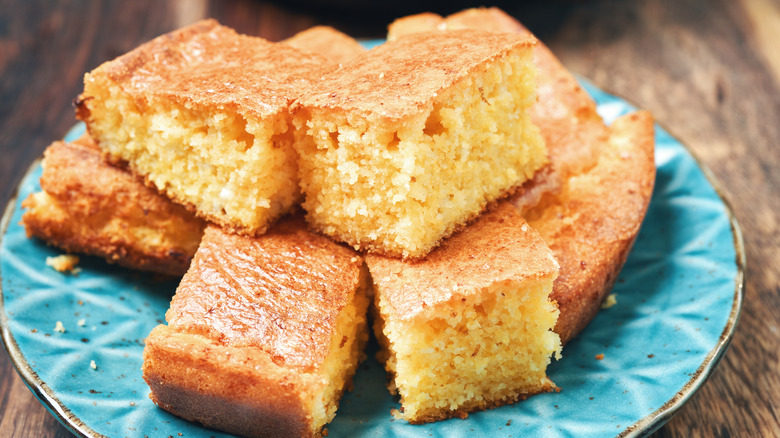 Slices of pumpkin bread on blue plate