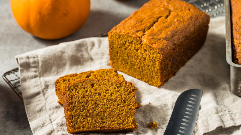 Pumpkin bread with knife