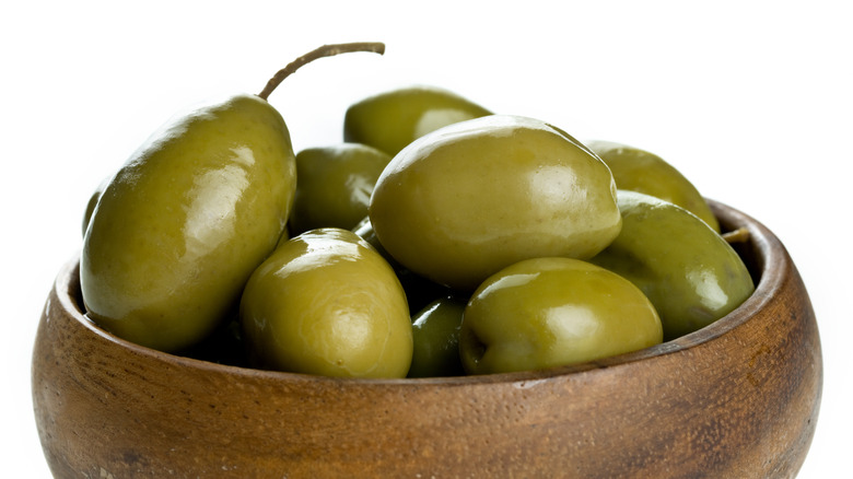 Olives in a bowl