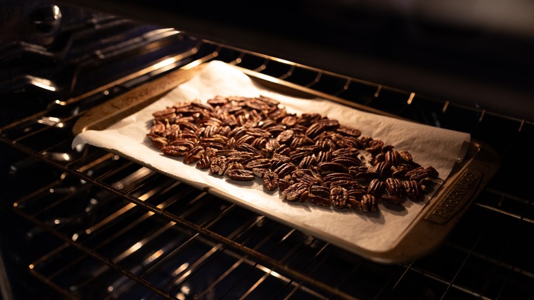 Oven roasted pecans