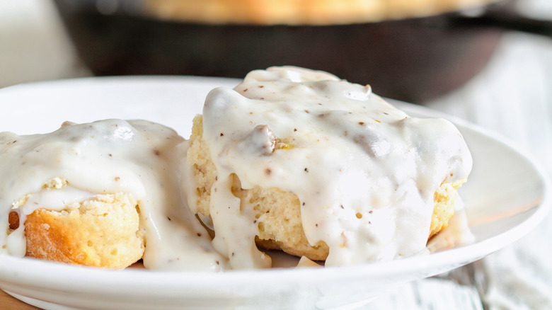 biscuits with gravy