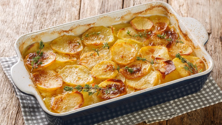 scalloped potatoes in dish