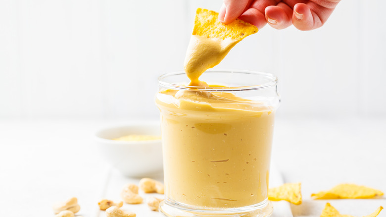 Cashew queso dip 