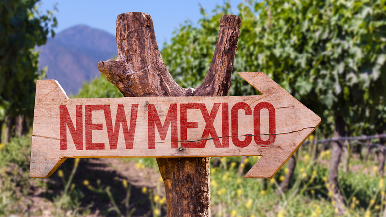 New Mexico winery sign