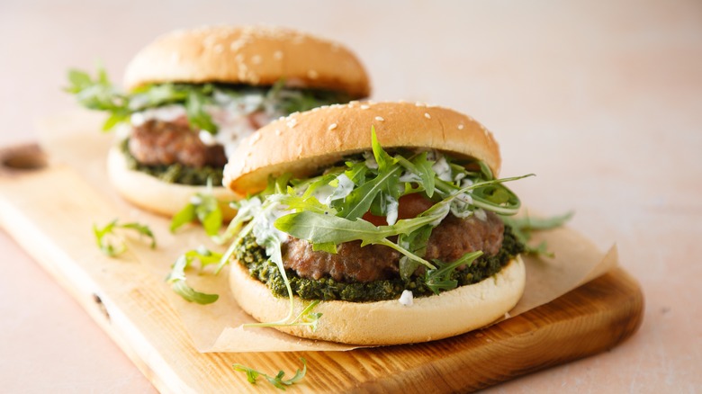 Burgers with pesto sauce