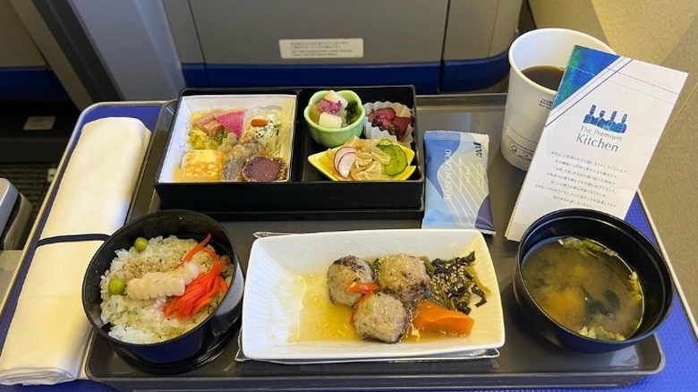 Business class meal on ANA