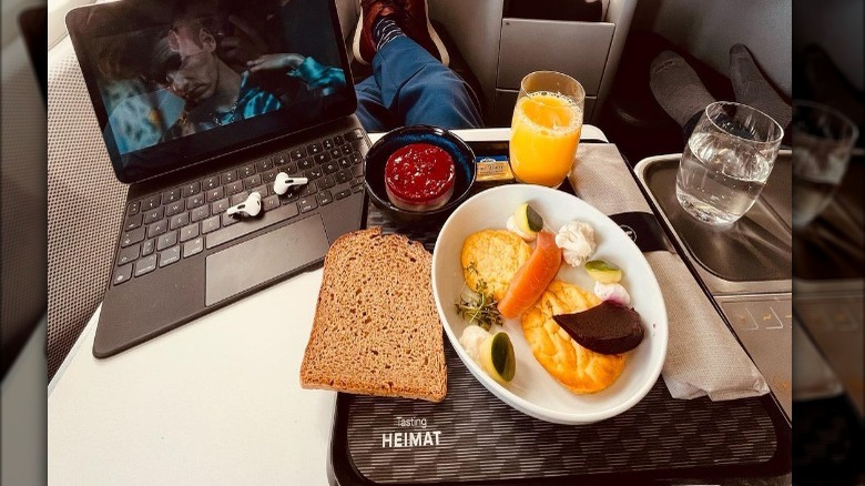 Standard breakfast on Lufthansa