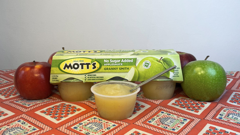 Mott's applesauce cups