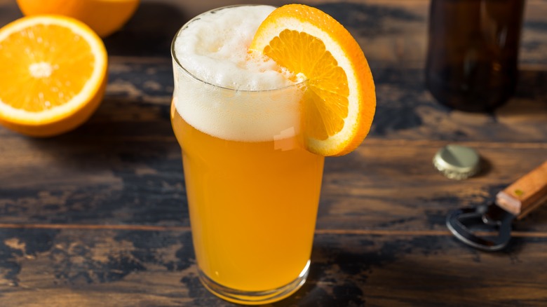 Witbier with orange wheel