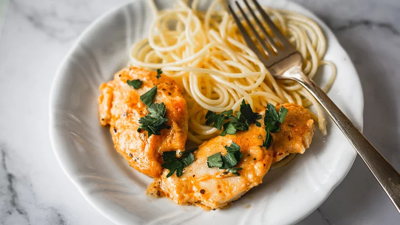 One-Skillet Creamy Chicken Lazone 