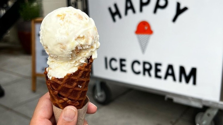 Ice cream cone with Happy sign