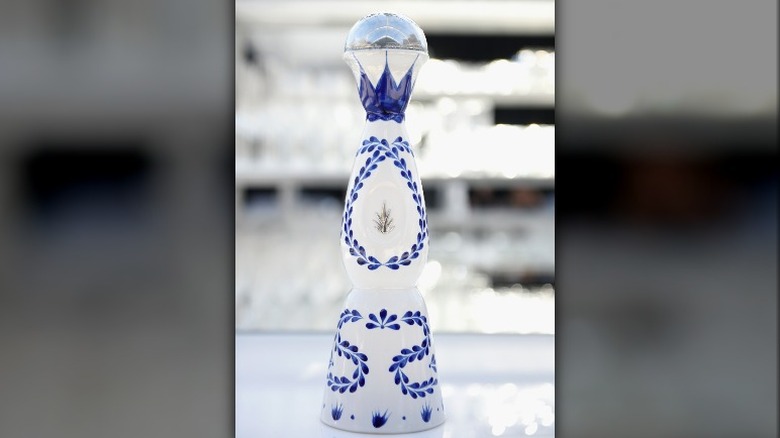 blue and white ceramic bottle