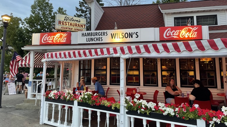 Wilson's Restaurant & Ice Cream Parlor