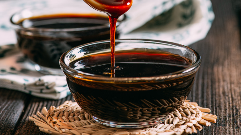 Molasses in bowl