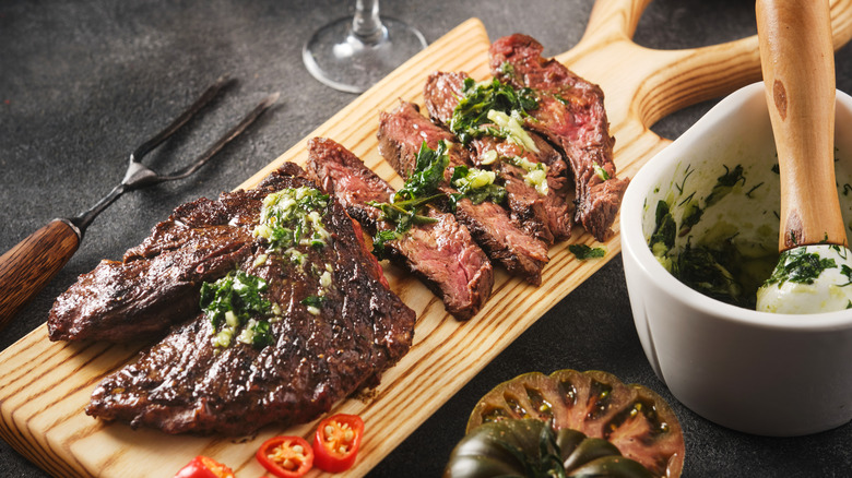 chimichurri skirt steak