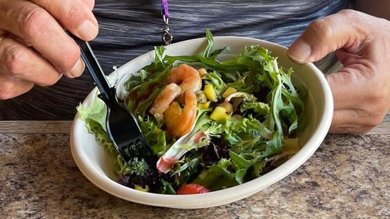  Knott's Berry Farm shrimp salad