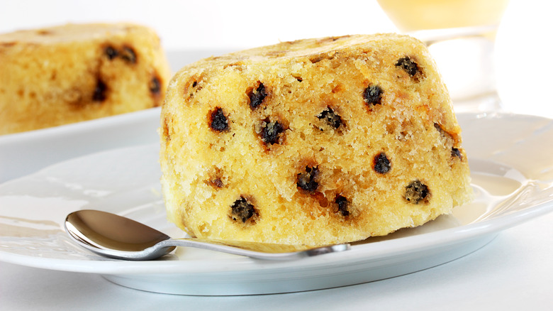 steamed cake with currants