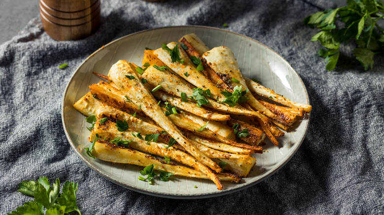 roasted parsnips 