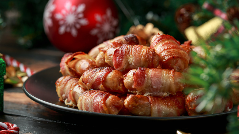 bacon wrapped sausages